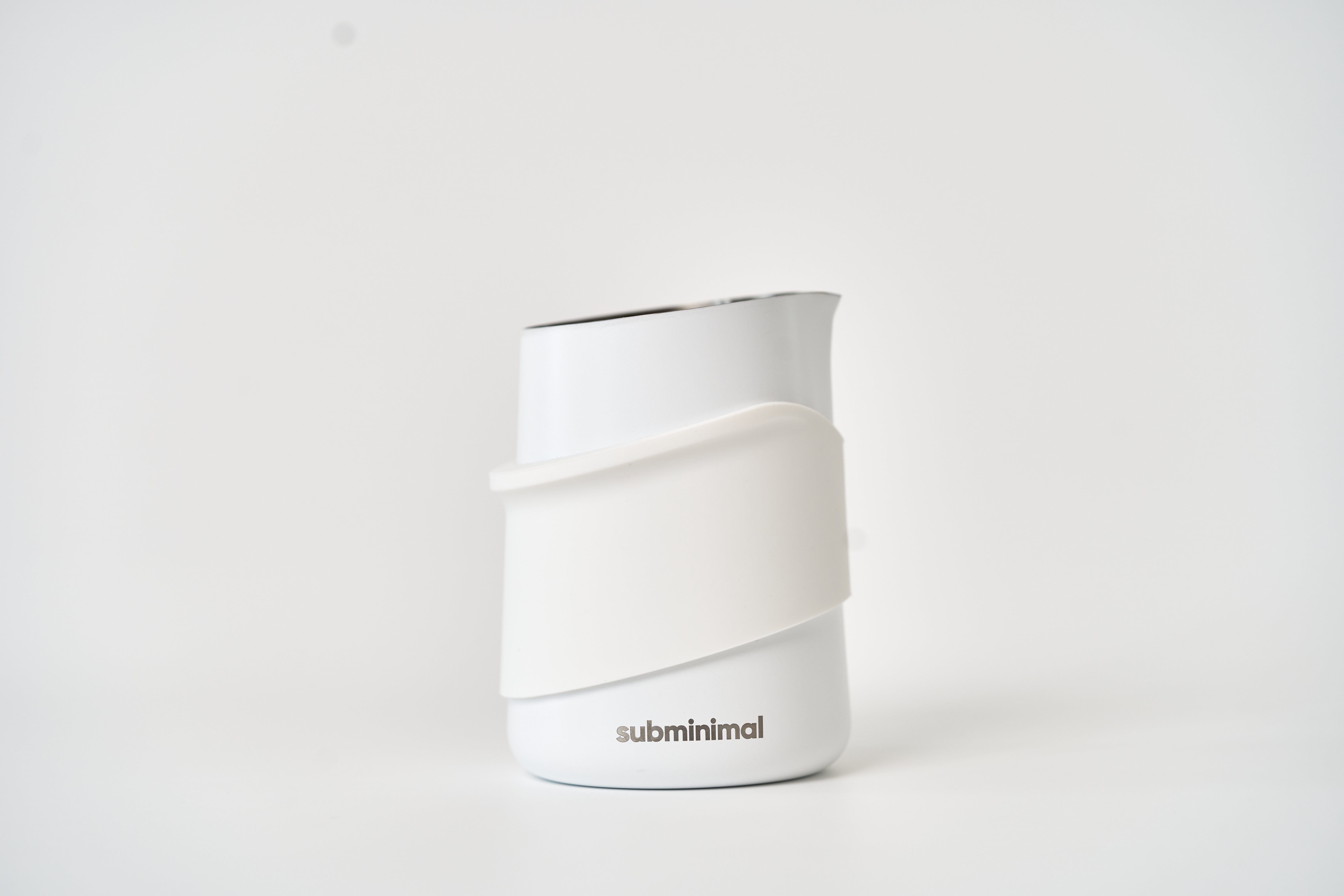 Subminimal FlowTip Milk Jug